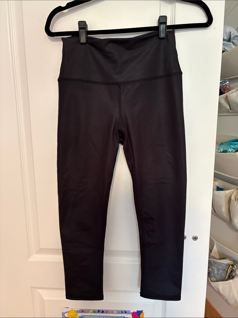 Alo Yoga 7/8 Black High-Waist Active Leggings - Size Small